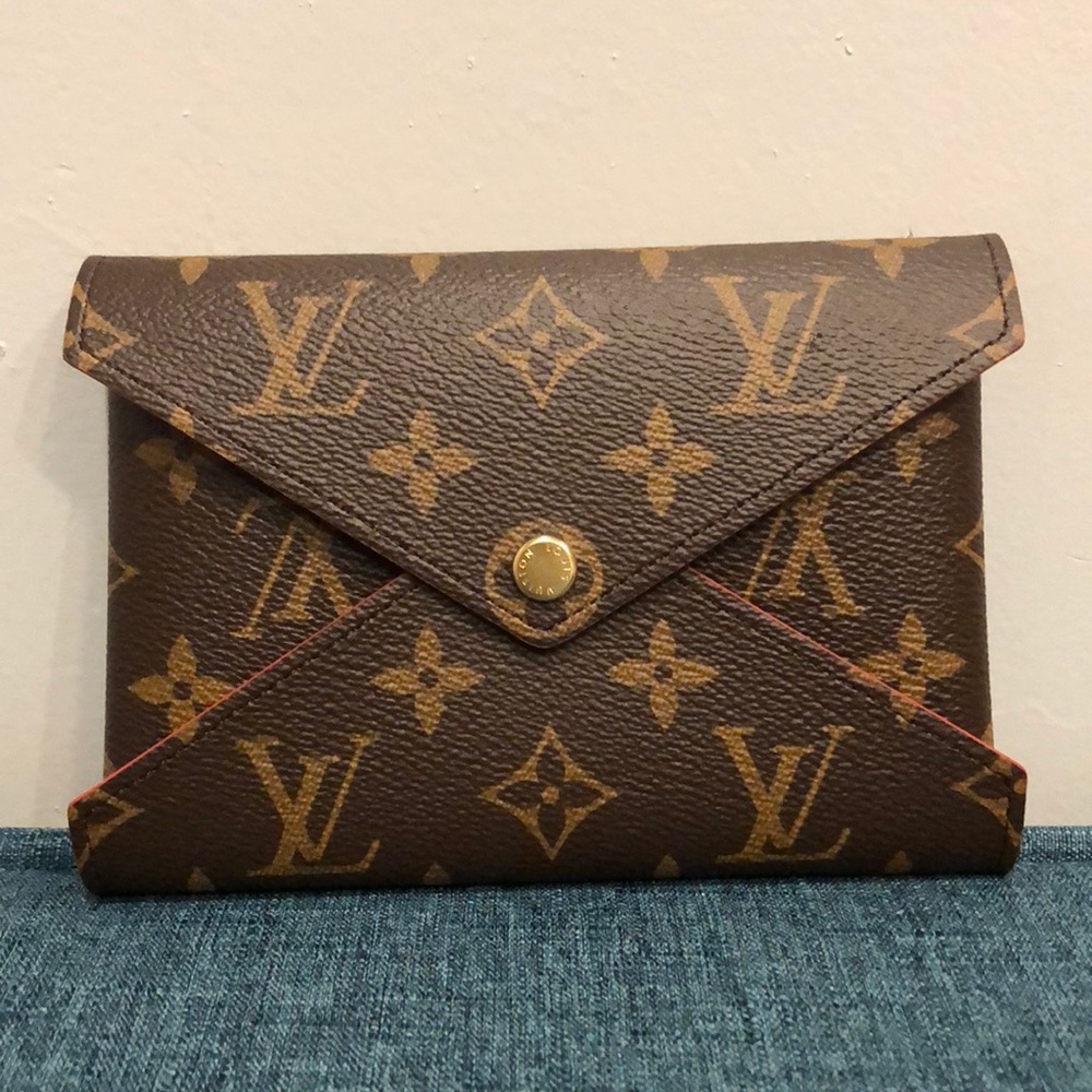 Louis Vuitton Pochette Kirigami medium